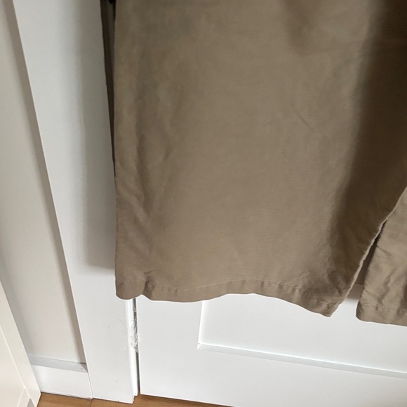 GAP Wide-Leg Cargo Pants in Khaki - Picture 8 of 10